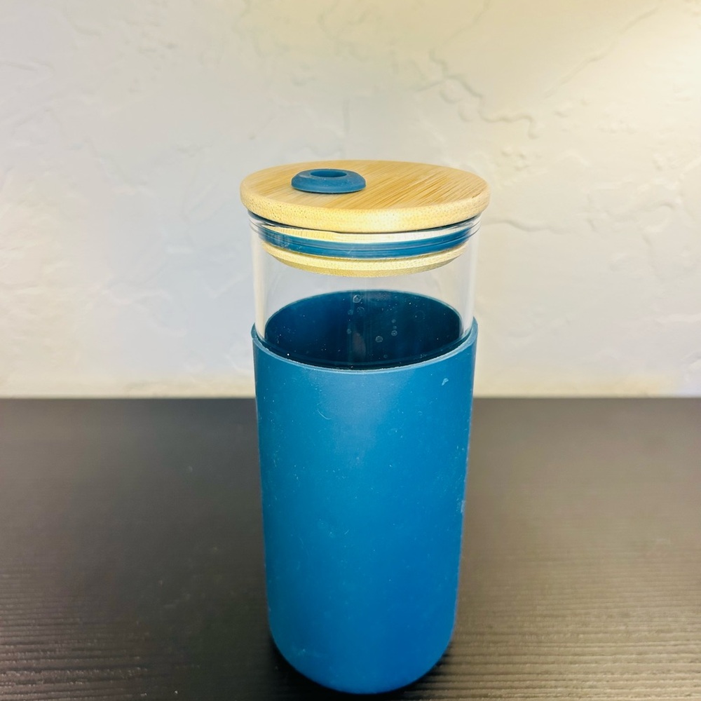 Blue Glass Tumbler with Bamboo Lid